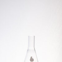 Shake Flask w/ 3 Extra Deep Side Baffles & DeLong Style Neck 125mL 25mm SKU: 2543-00125