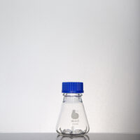 Shake Flask w/ 3 Side, 3 Bottom Baffles, Membrane Cap & Pouring Ring 250mL SKU: 2545-00250
