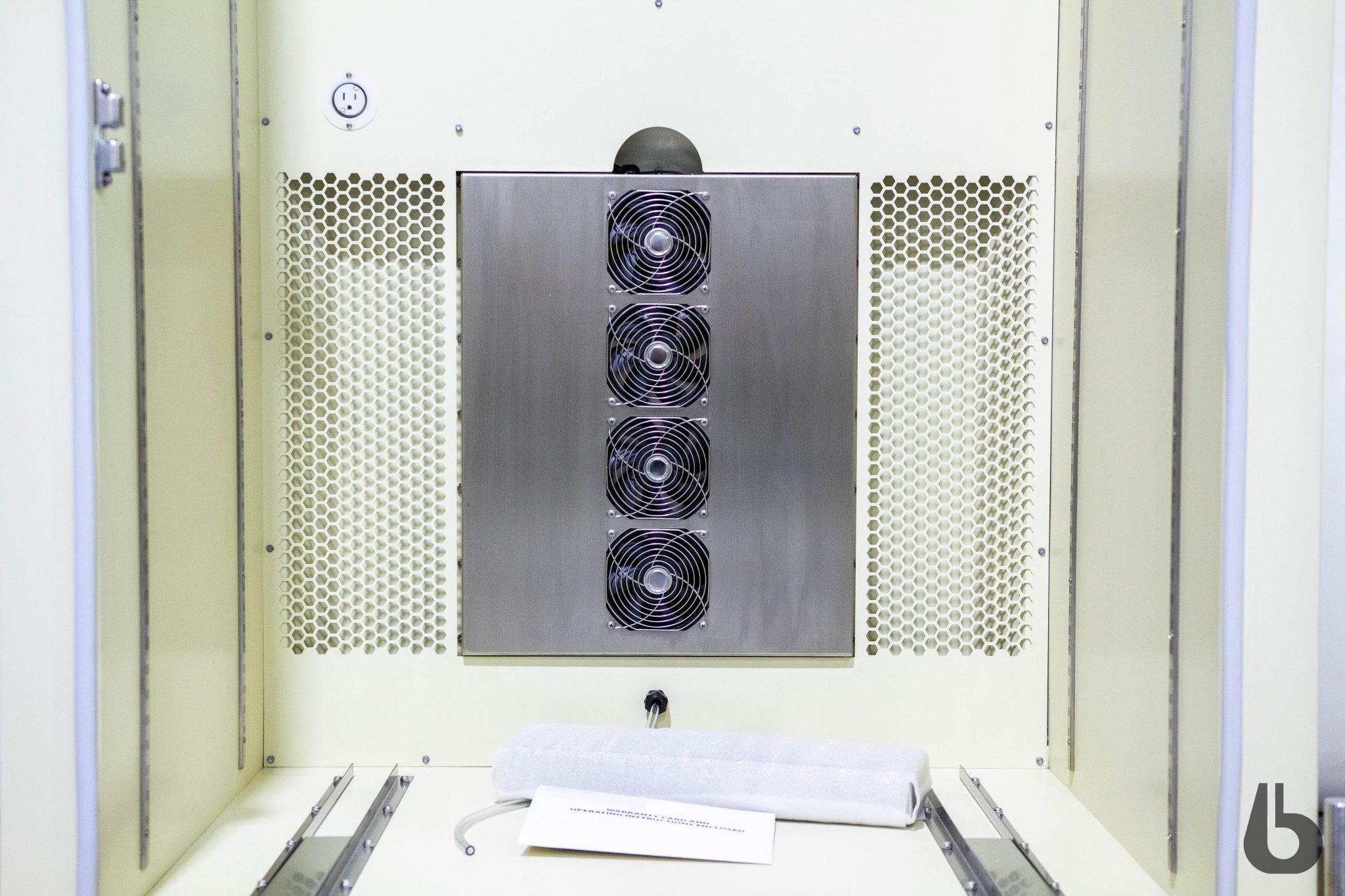 Double Window Refrigerated RollIn Incubator SKU 7728S0001 Bellco